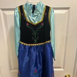 Frozen Anna Costume 7/8
